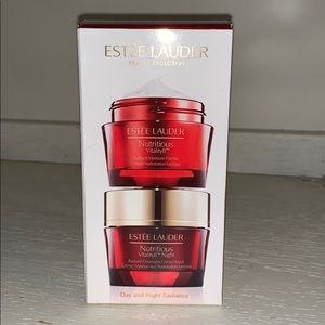 Estée Lauder Nutrious Vitality8 Day & Night cream